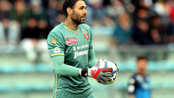 足协杯决赛，北京国安主帅拉米罗选择带球队核心球员...（足协杯决战，国安主帅拉米罗携核心球员出征）