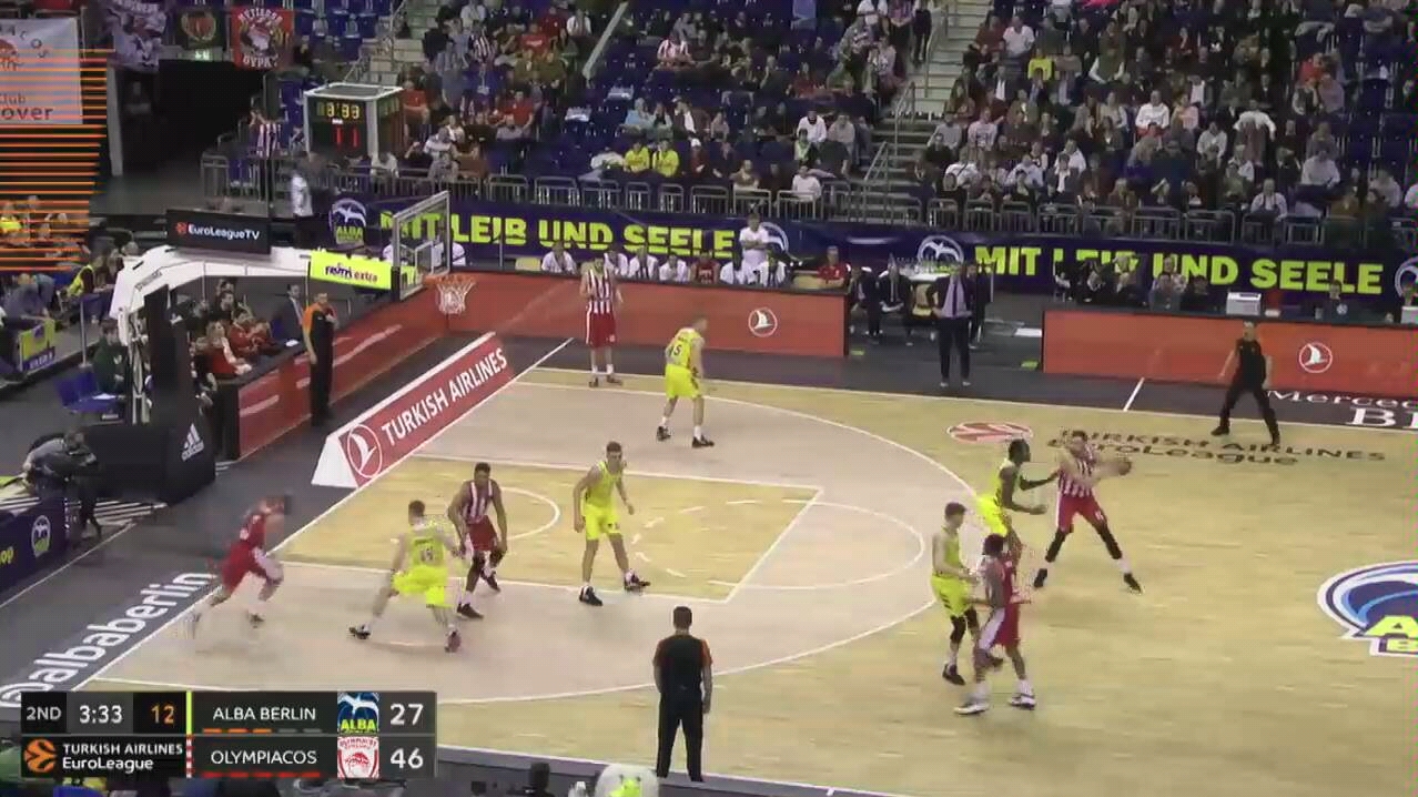 杰伦·约翰逊成老鹰队史常规赛首位单场拿15+15+15球员（队史首人！杰伦·约翰逊常规赛单场15+15+15）