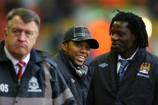 记者：佛罗伦萨球员不满基恩500万高薪，后者态度也存在问题（记者称佛罗伦萨更衣室不满基恩500万年薪，其态度问题亦引发争议）